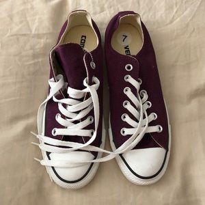 Converse Low cut Sneakers